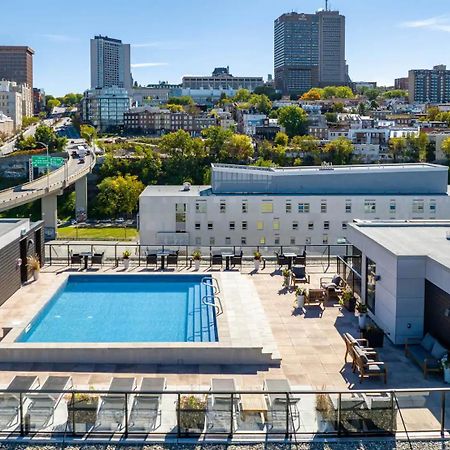 Quebec, Rustique Chic En Ville, Piscine Sur Le Toit Pour 2 A 6 Invites Экстерьер фото