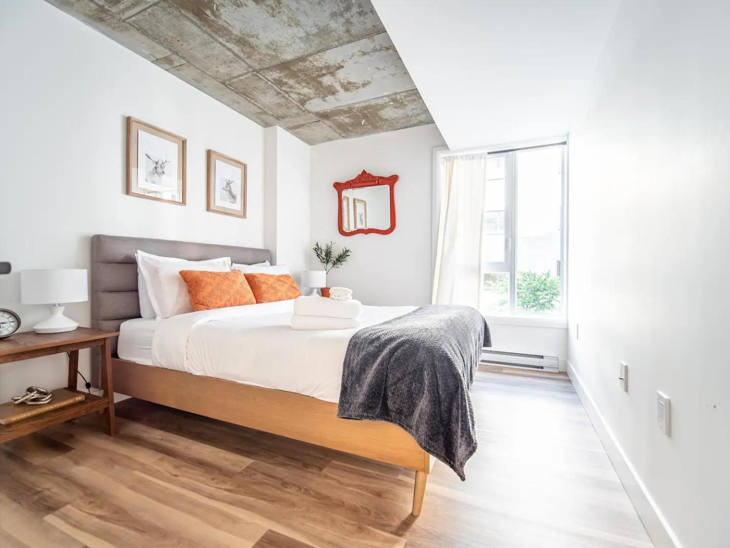 Quebec, Rustique Chic En Ville, Piscine Sur Le Toit Pour 2 A 6 Invites Экстерьер фото